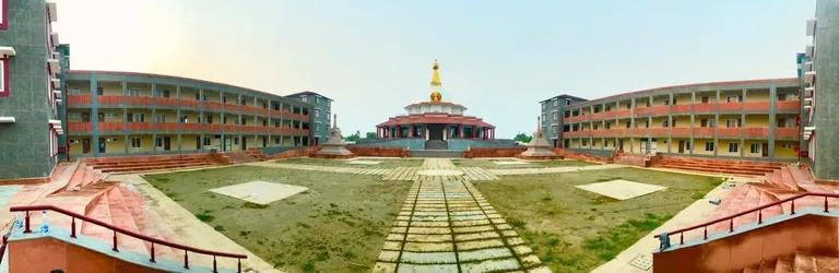 Monasterio de Sharavasti, construcción liderada por Rinpoche
