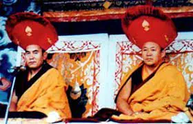 Chetsang Rinpoche junto a Chungtsang Rinpoche
